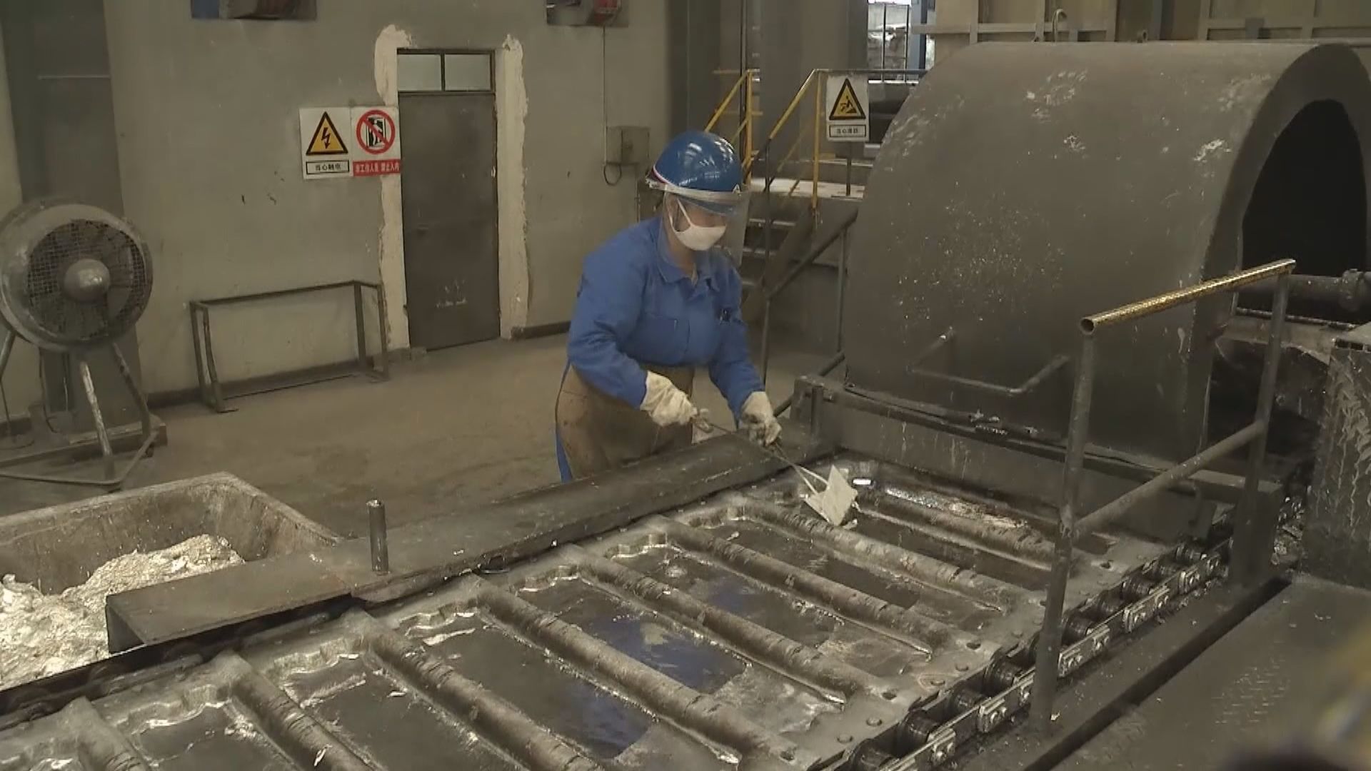 內地首8個月規模以上工業企業利潤跌4.4%