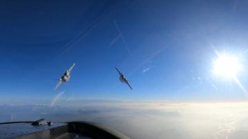 美媒：6架疑似殲-20戰機部署鄰近印度邊界的西藏基地