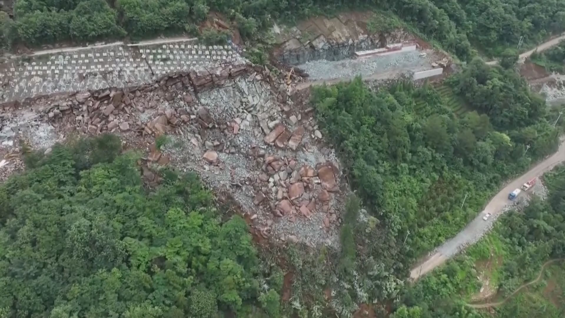 湖北五峰縣山泥傾瀉釀最少一死