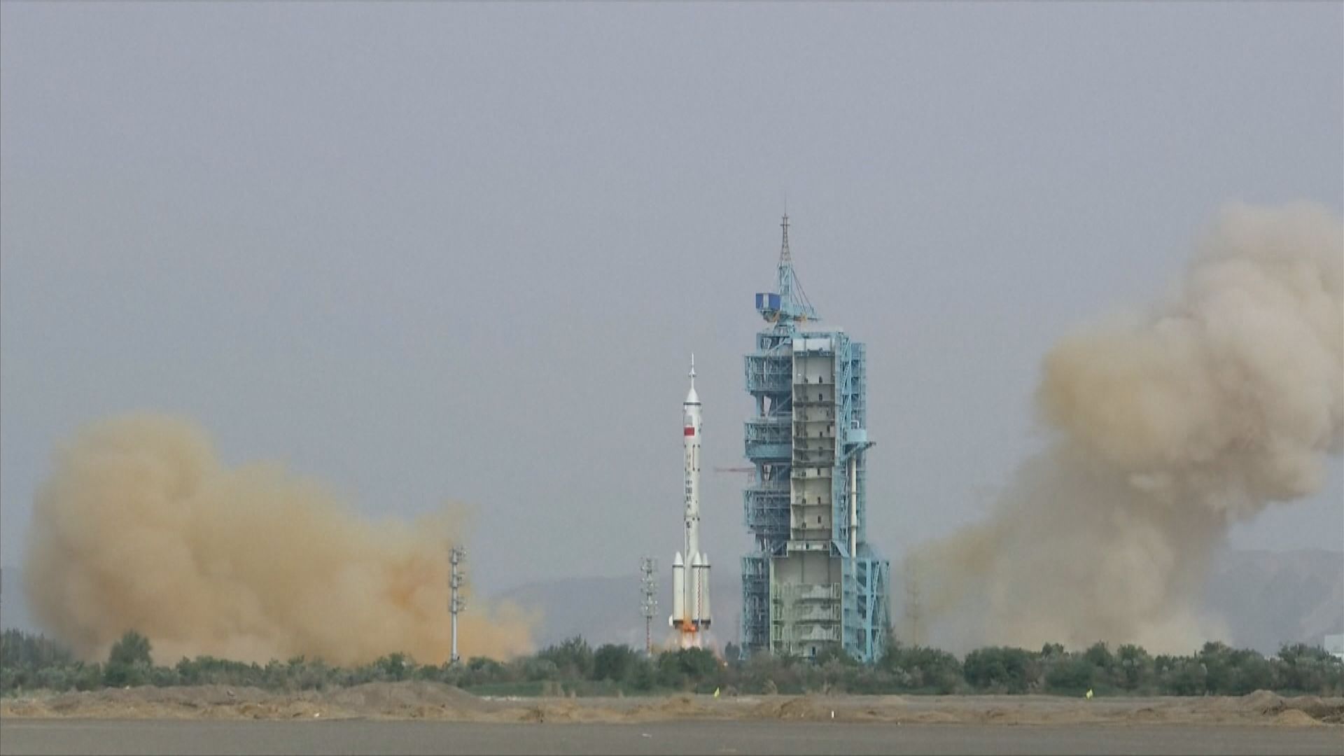 神舟十六號成功發射升空