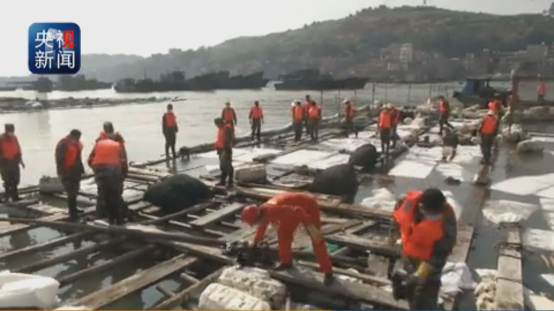 新華社指泉港受污染海域仍在清理