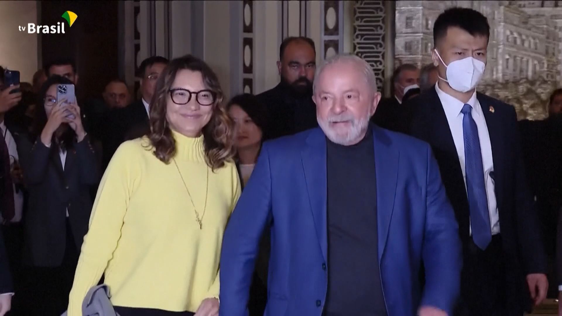 盧拉抵達上海展開對中國為期四天國事訪問