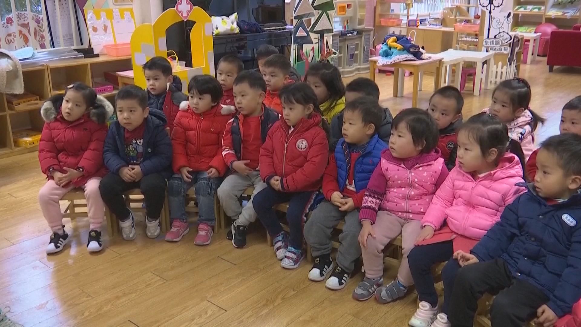 内地提出三孩政策　落實積極應對人口老齡化國家戰略