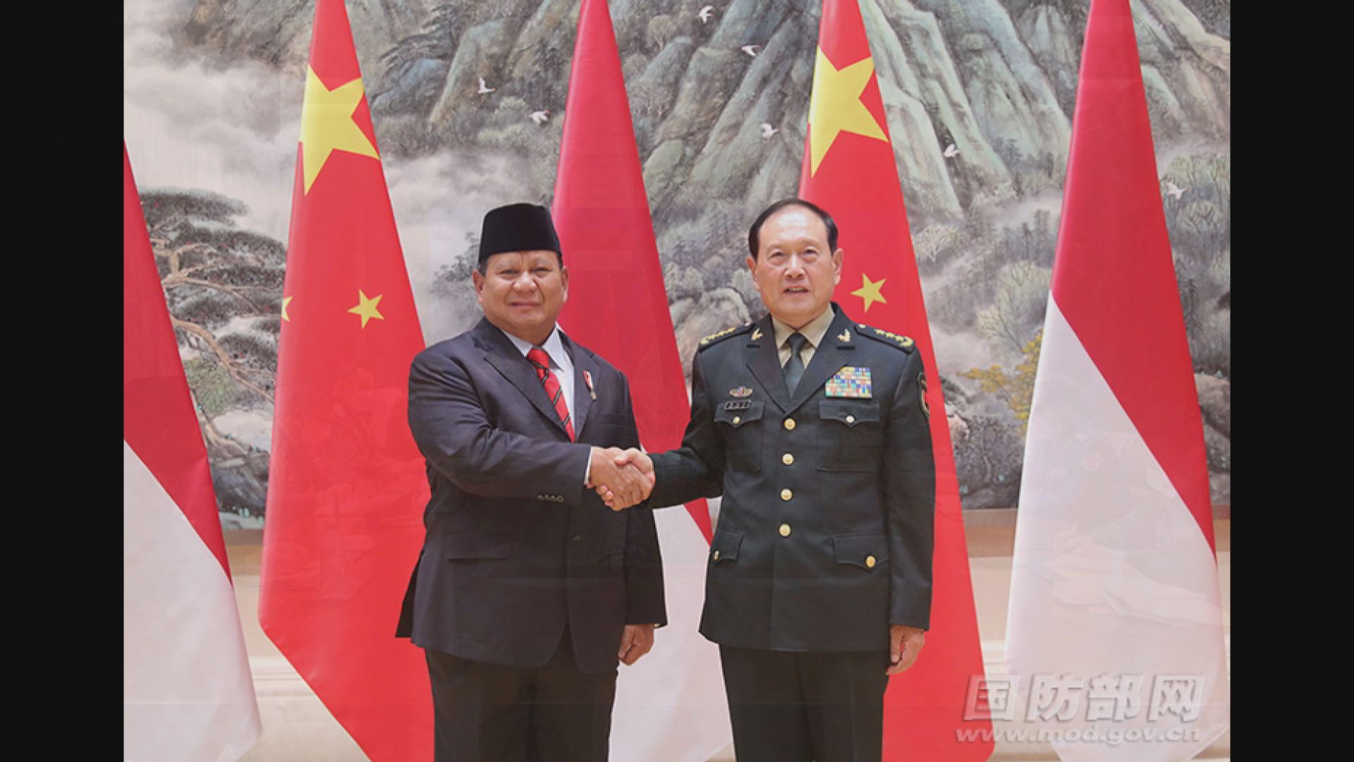 魏鳳和分別會見新加坡及印尼防長　商定未來展開聯合軍演