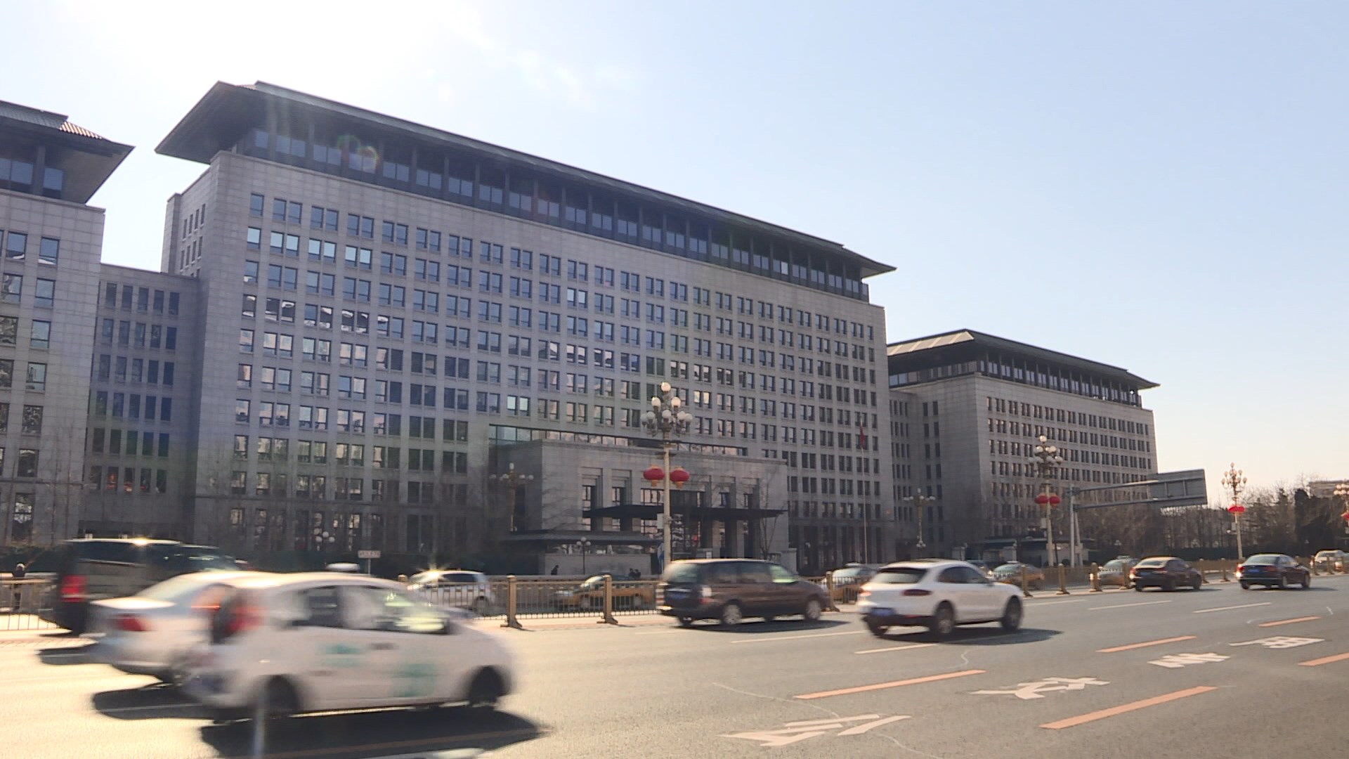 商務部：將積極做好穩外貿、穩外資和促消費工作