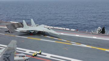 解放軍雙航母編隊完成遠海訓練　外國艦機多次抵近偵察 