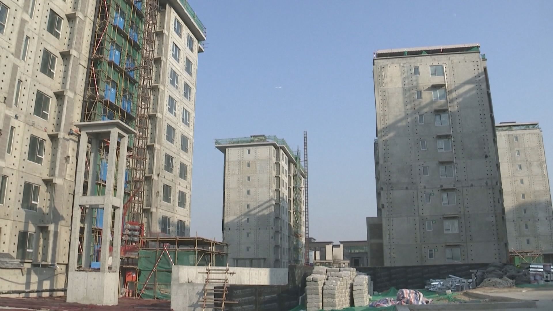 中國調整優化差別化住房信貸政策及降存量房貸利率