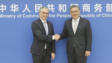 王文濤晤飛利浦行政總裁　冀飛利浦加強對華投資