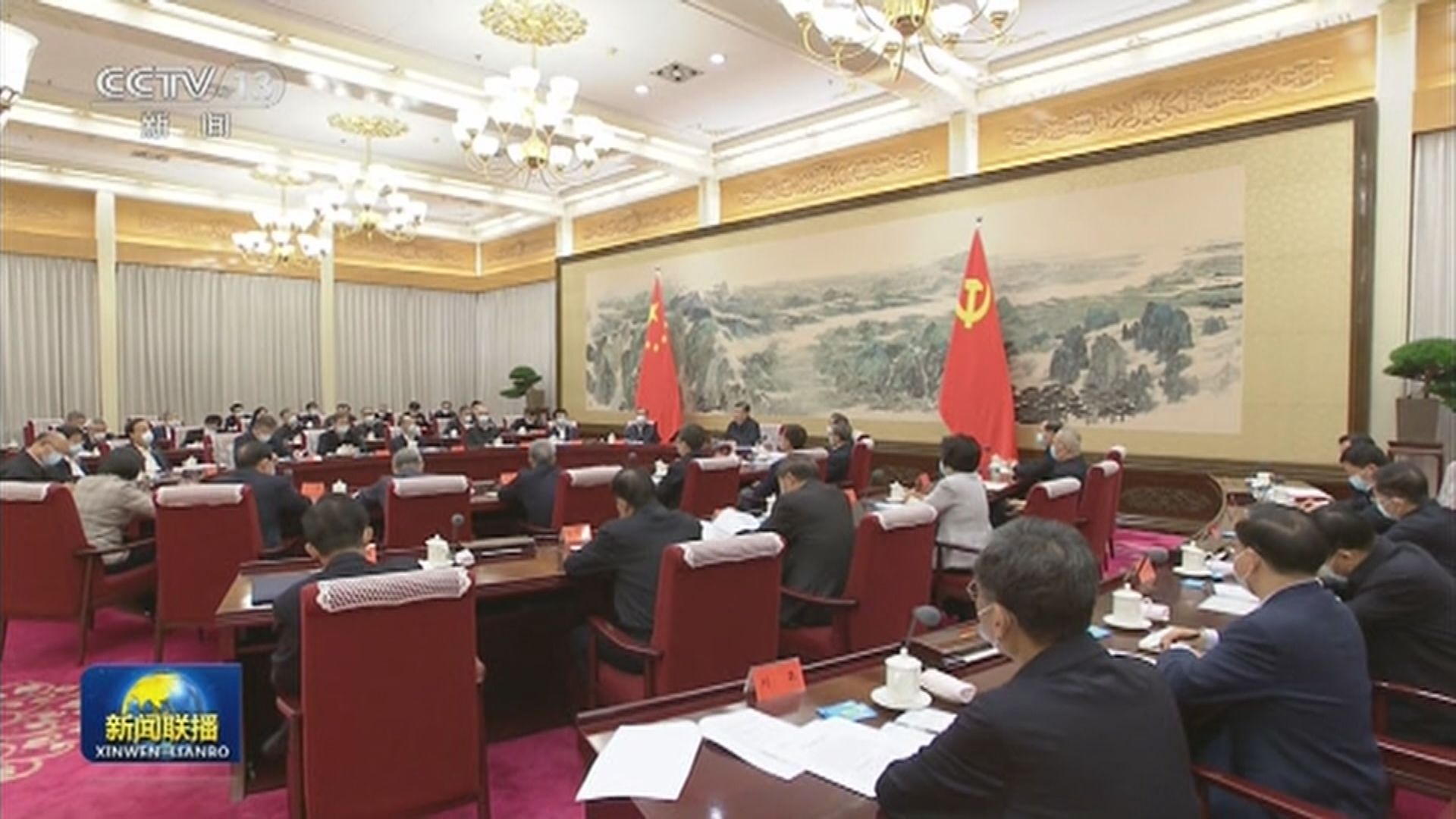 習近平主持政治局會議研究明年經濟工作　過去五年內地經濟年均增5%以上