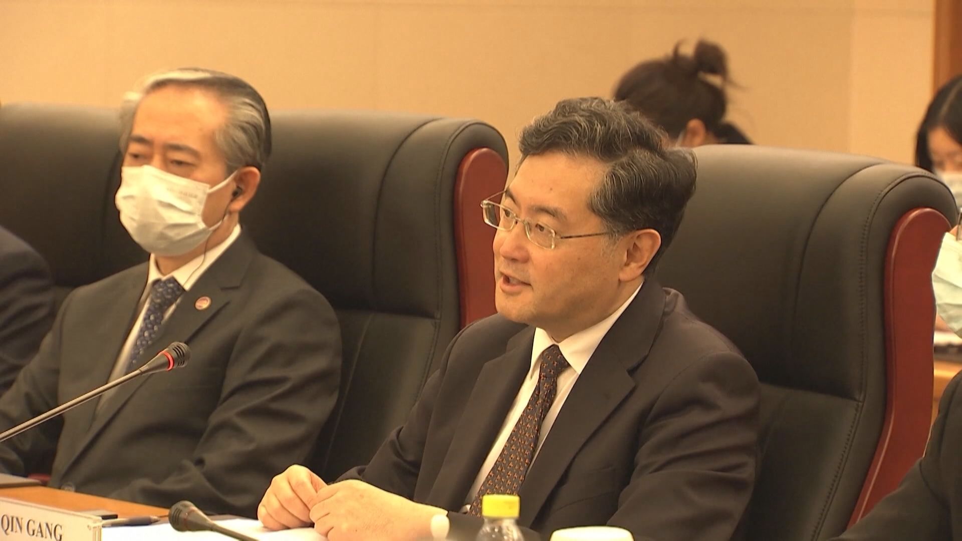 秦剛被免職 王毅重掌外交部