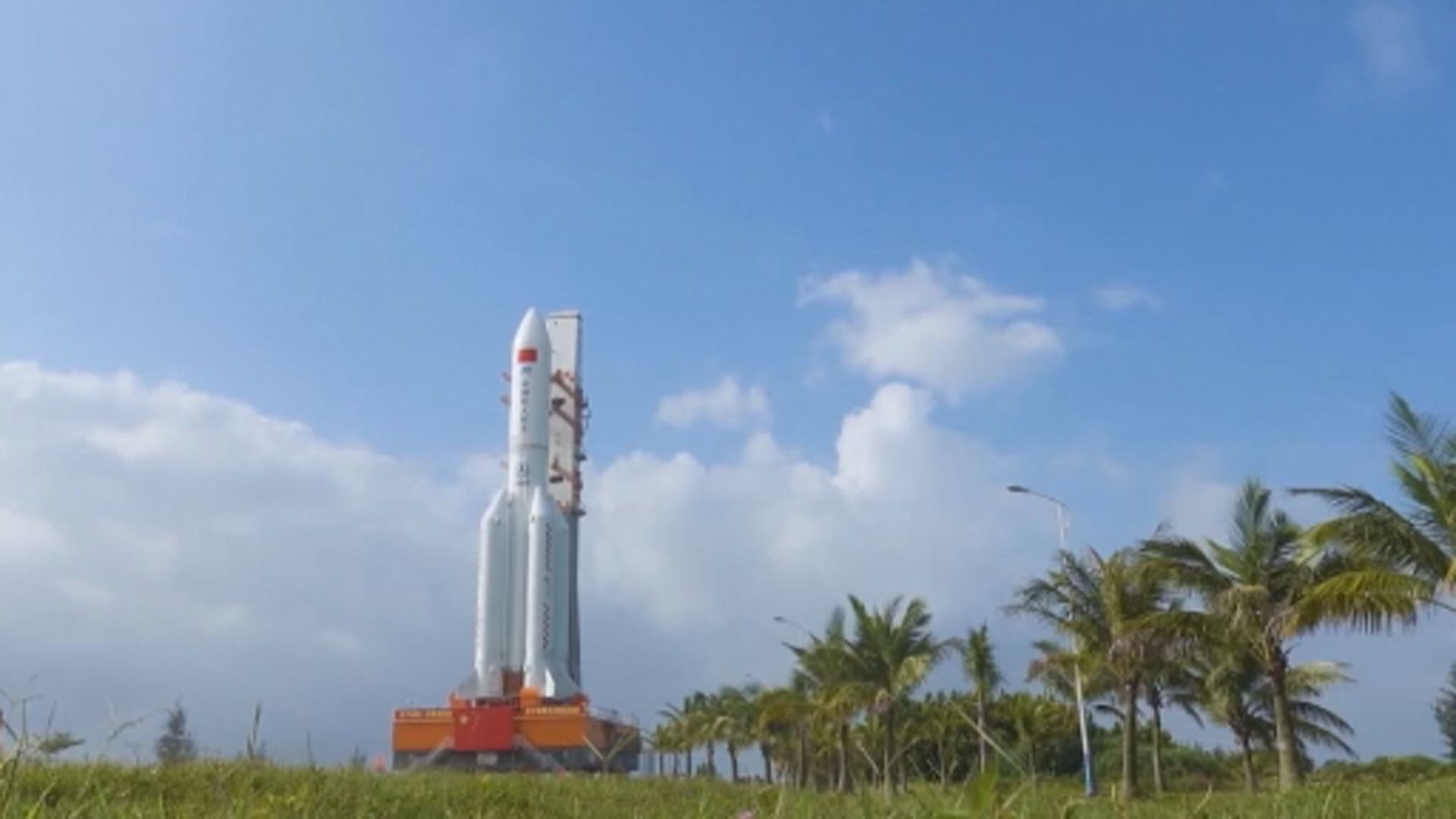 夢天實驗艙任務長征五號火箭運抵文昌航天發射場