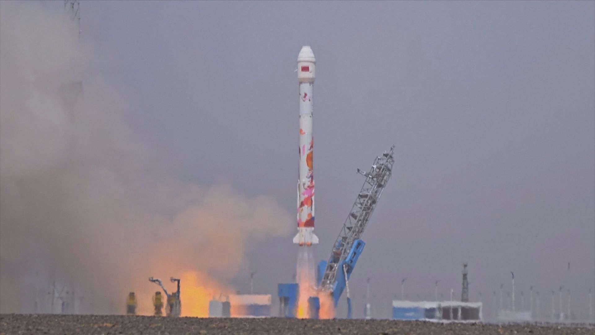 內地民企研製朱雀二號火箭發射成功