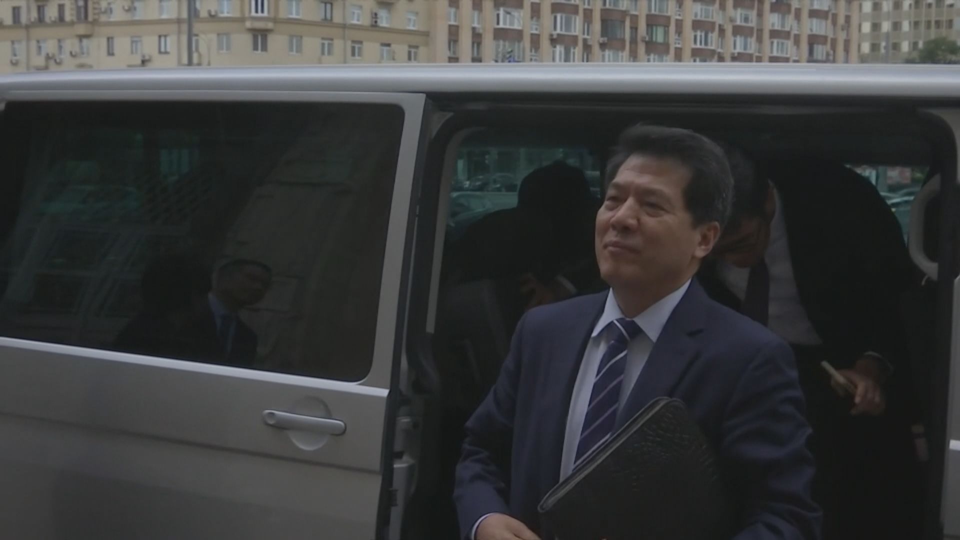 李輝訪俄與拉夫羅夫會面