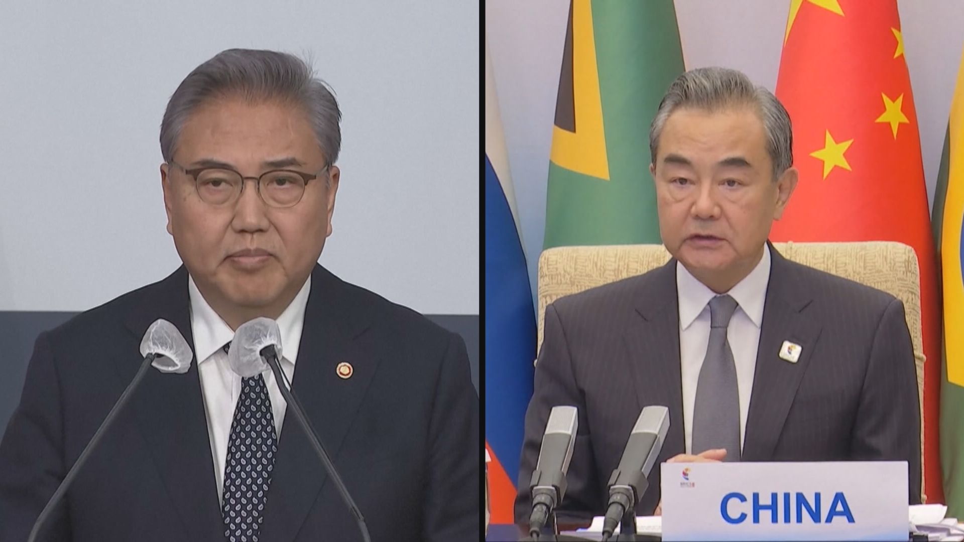 外長王毅和南韓外長朴振通電話