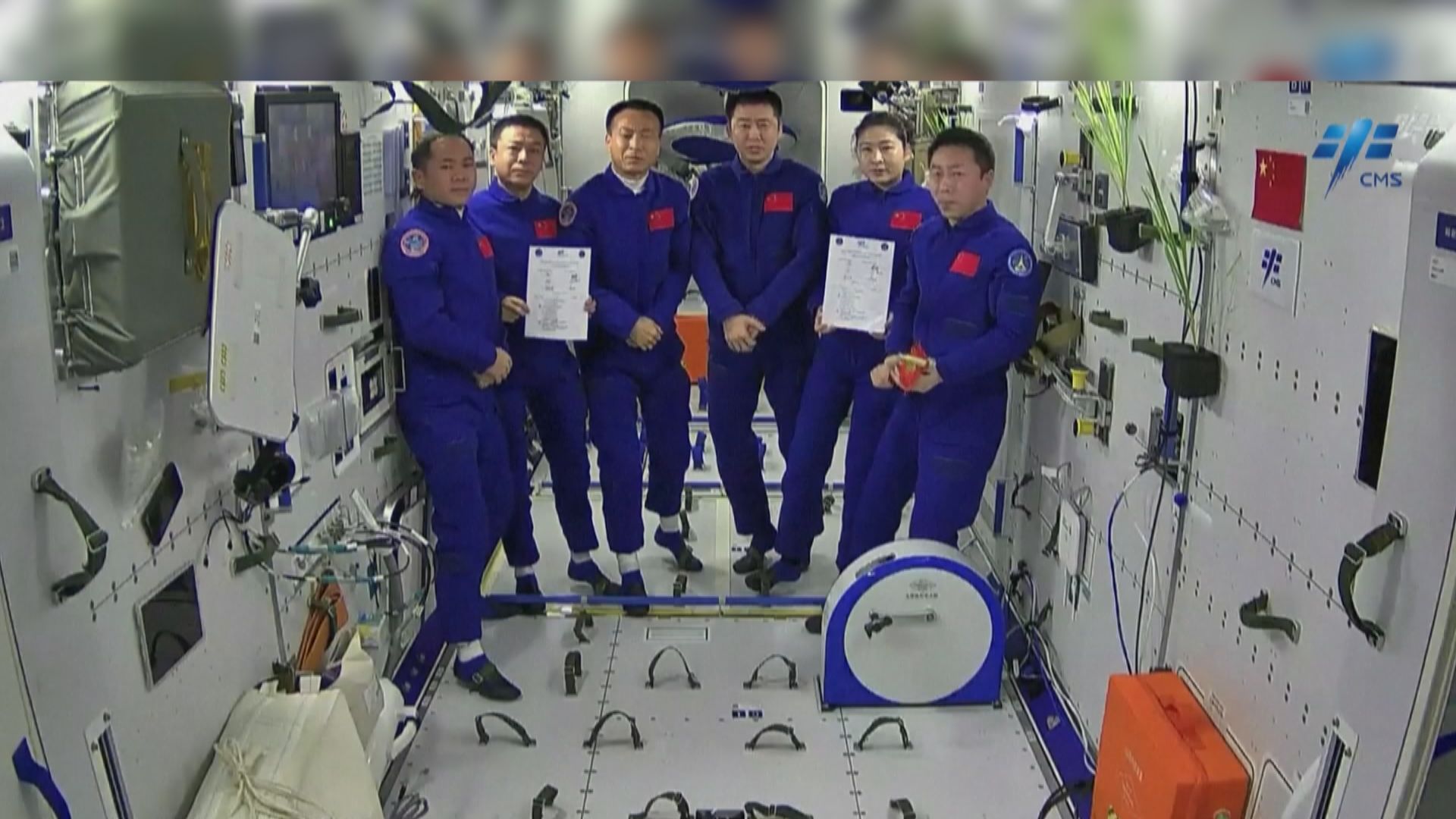 神十四太空人周日返回地球　東風著陸場迎接首次夜間低溫返回