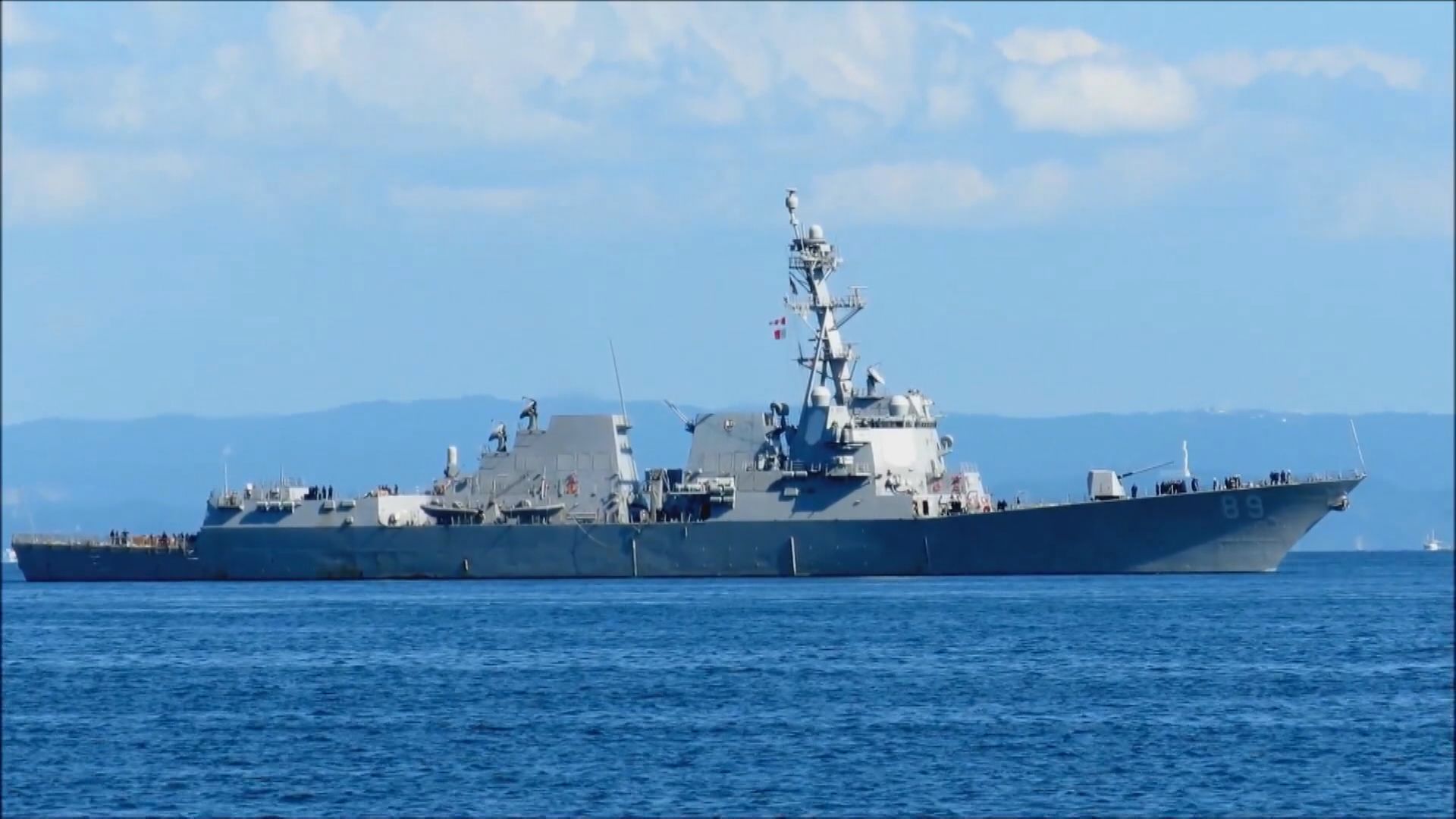 美軍馬斯廷號驅逐艦通過台灣海峽　解放軍全程監視