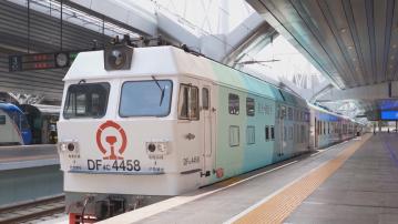 京津冀首架觀光列車投入運作　設備豪華並有表演等多種玩樂