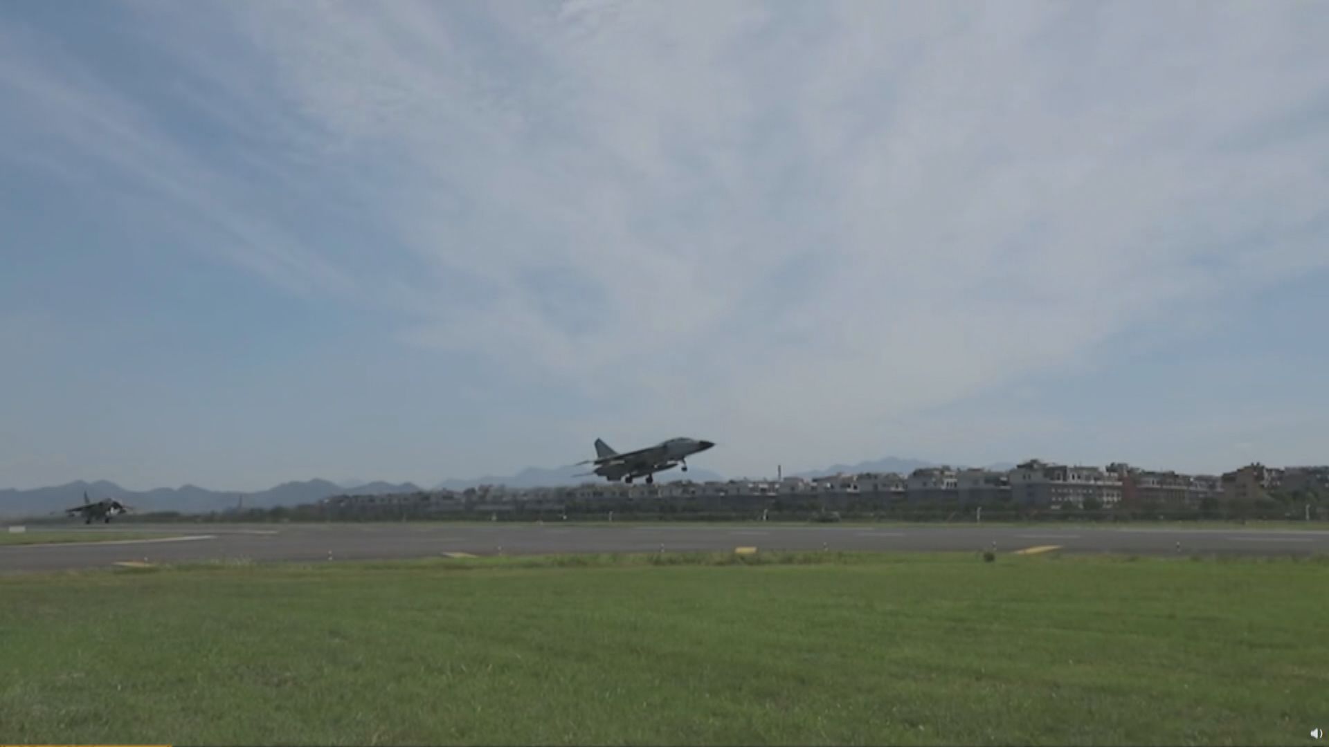 解放軍出動29架次飛機進入台灣防空識別區