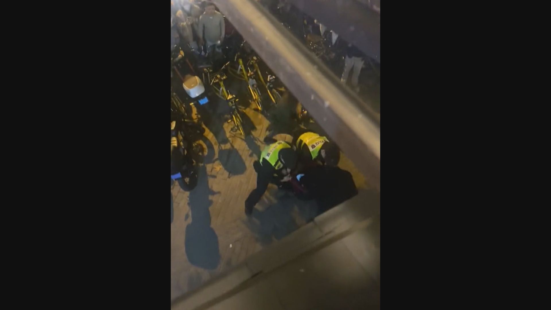 英國廣播公司記者被捕　中方指他沒有表明身份