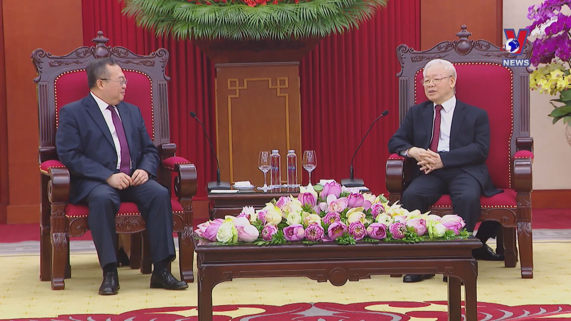 越共中央總書記阮富仲會見劉建超 籲繼續緊密合作