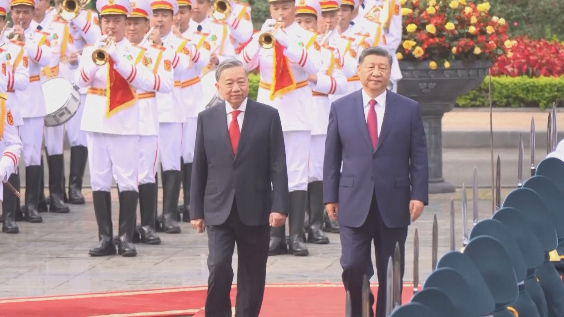 習近平：中越交往更趨密切　各領域合作更具成效