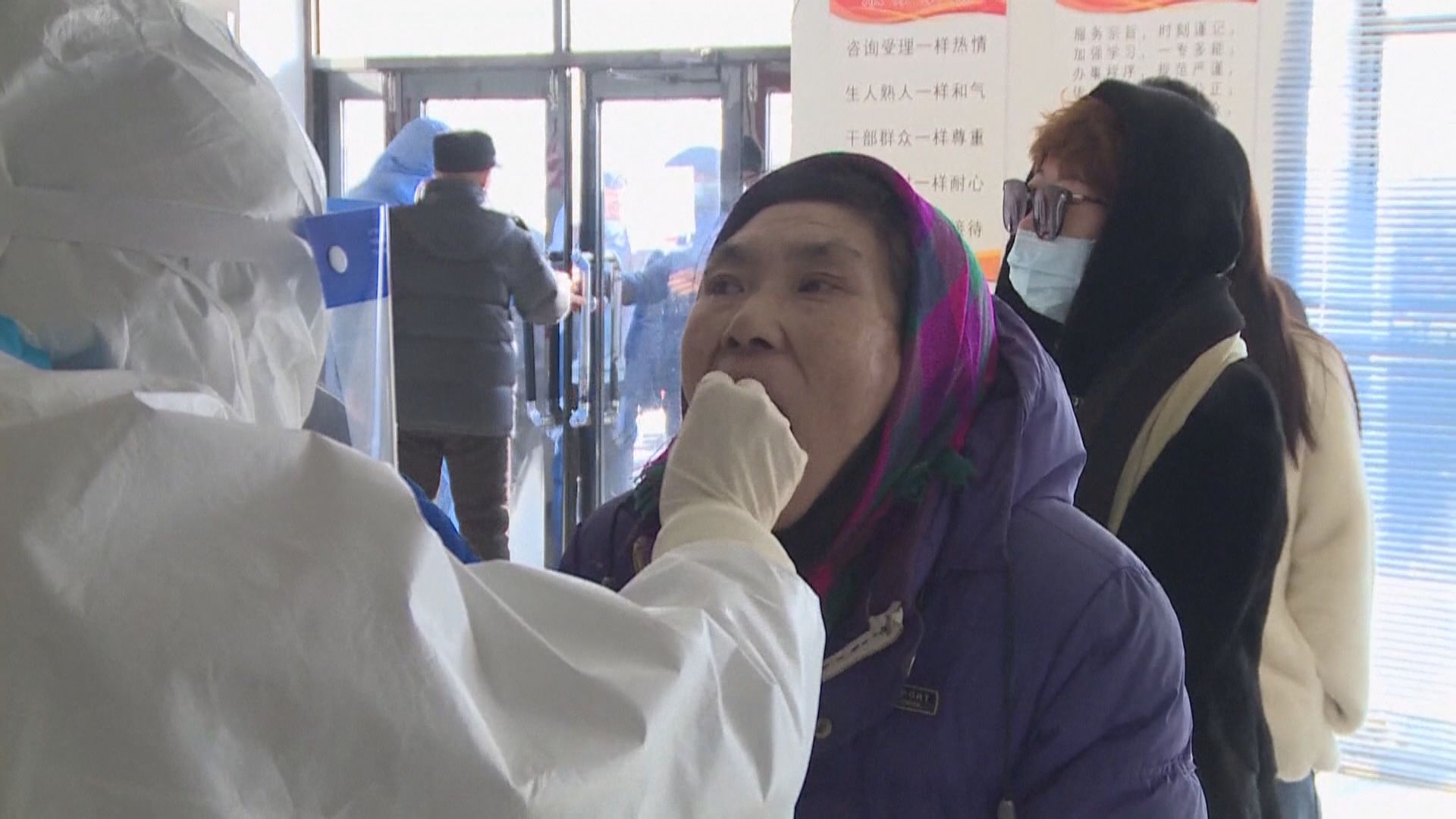 內地本地確診數字連續三日破百　有人檢測七次才呈陽性