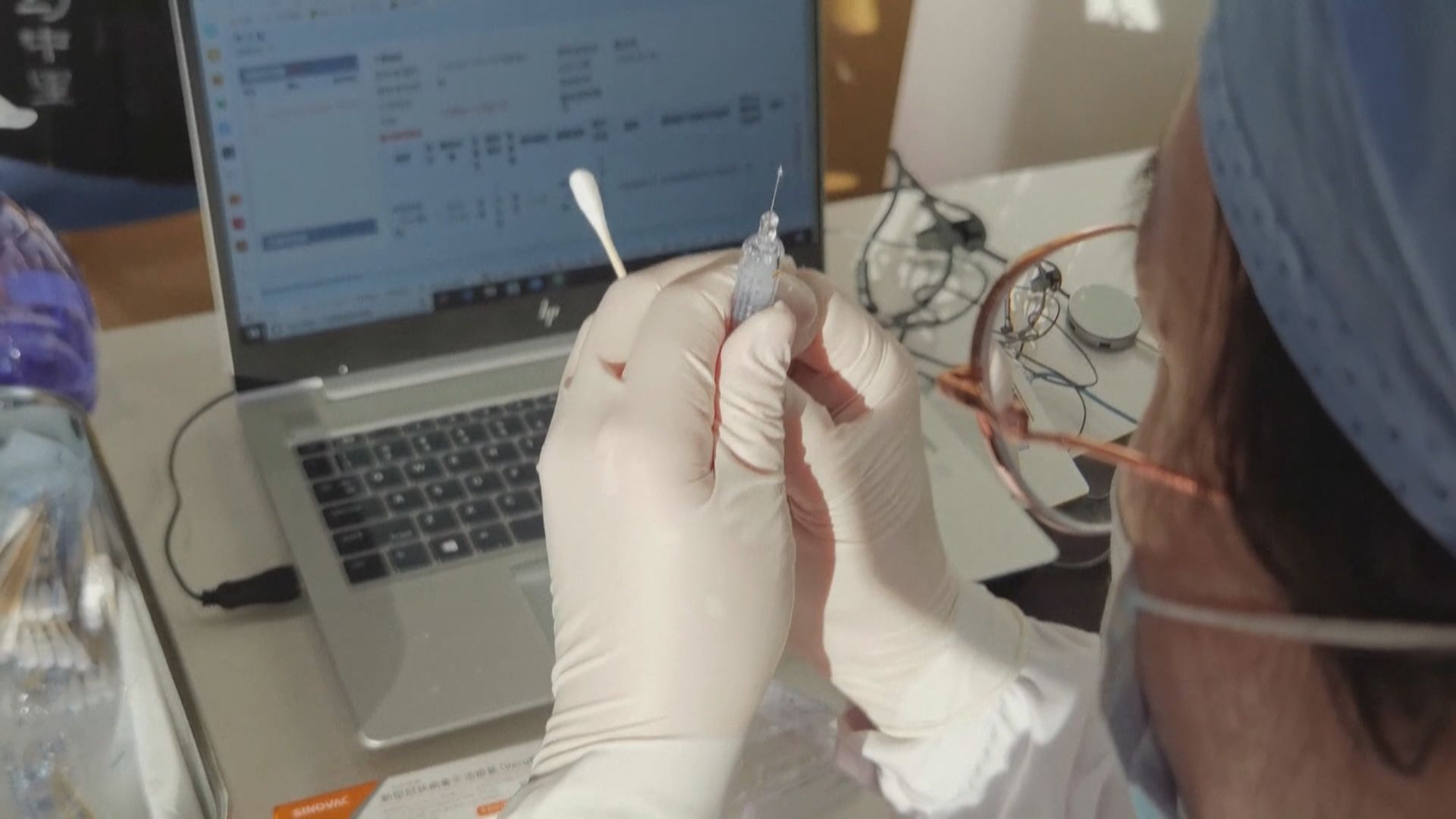 中國疾控中心：建議重點人群接種加強針