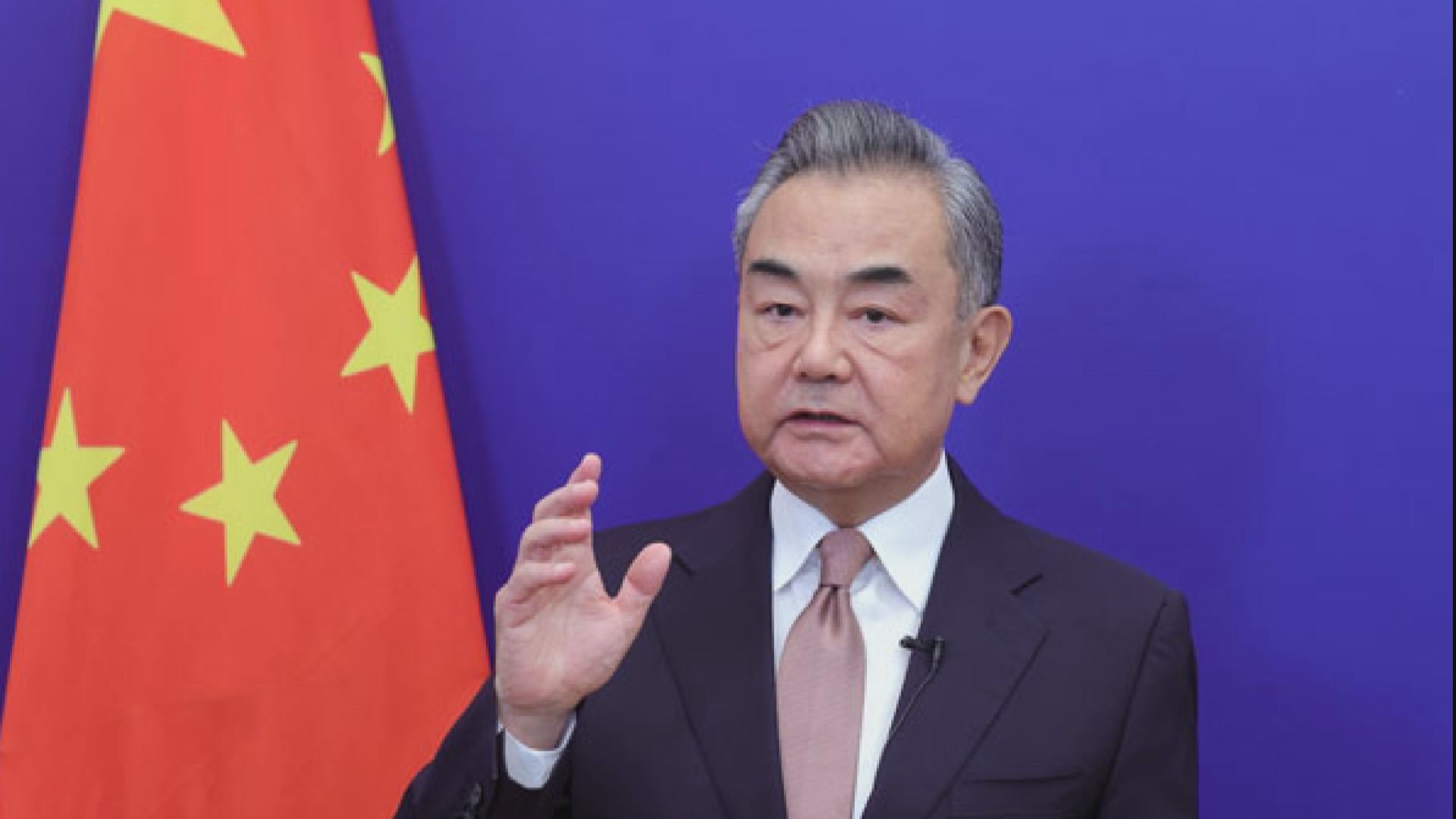 王毅：日本在歷史及涉台問題不容動搖倒退