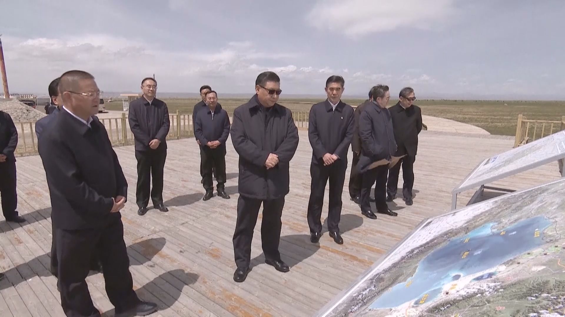 習近平視察青海湖　強調要保護生態資源