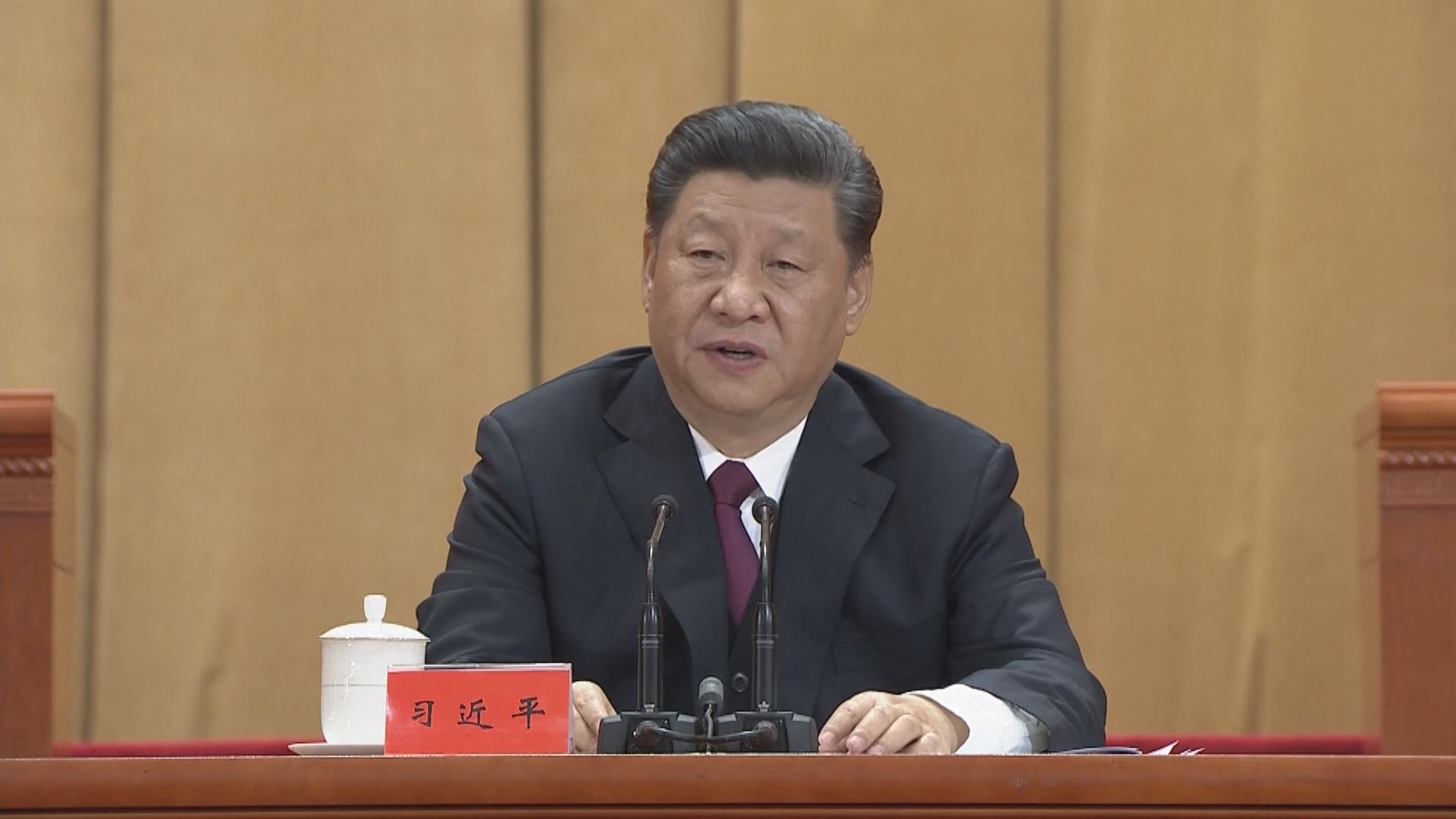 習近平稱會繼續為台灣青年在大陸生活提供更多便利