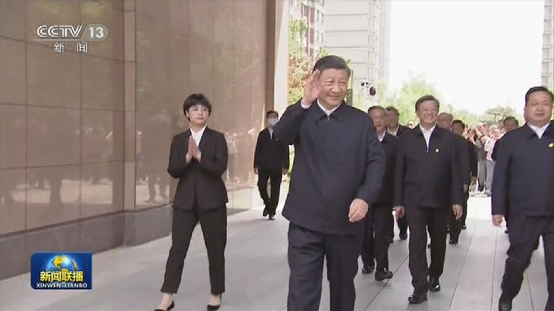 習近平考察河北省雄安新區