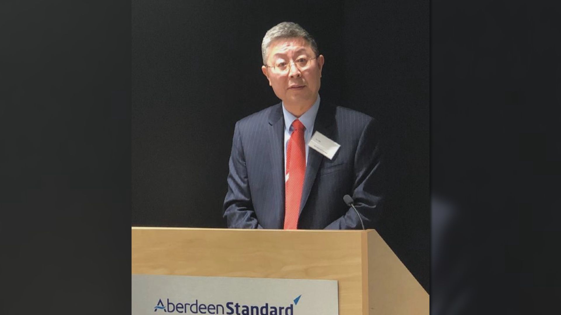 中國駐英公使約見英國廣播公司提嚴正交涉