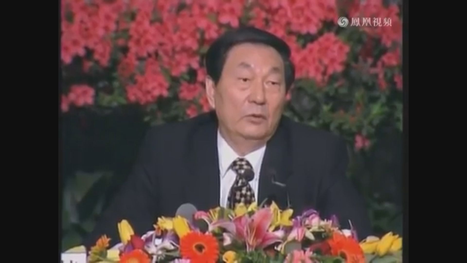 前總理朱鎔基遺體周二北京火化