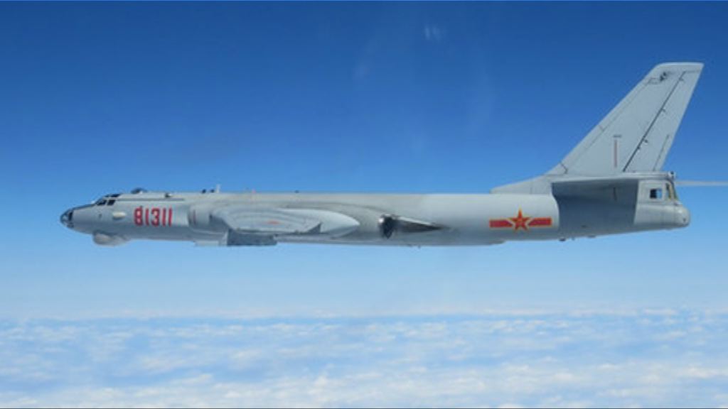 日指13架中國軍機飛越宮古海峽　曾派戰機升空應對