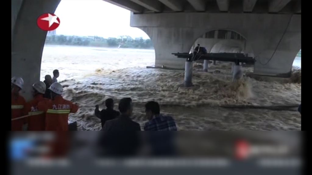 內地南方多處受暴雨影響