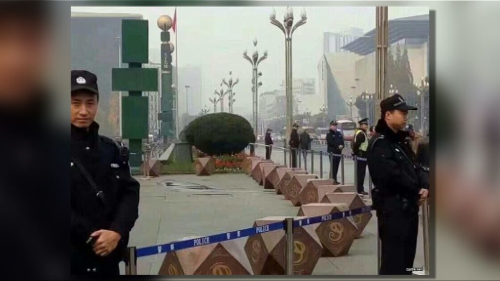 成都霧霾持續當局嚴防民眾抗議