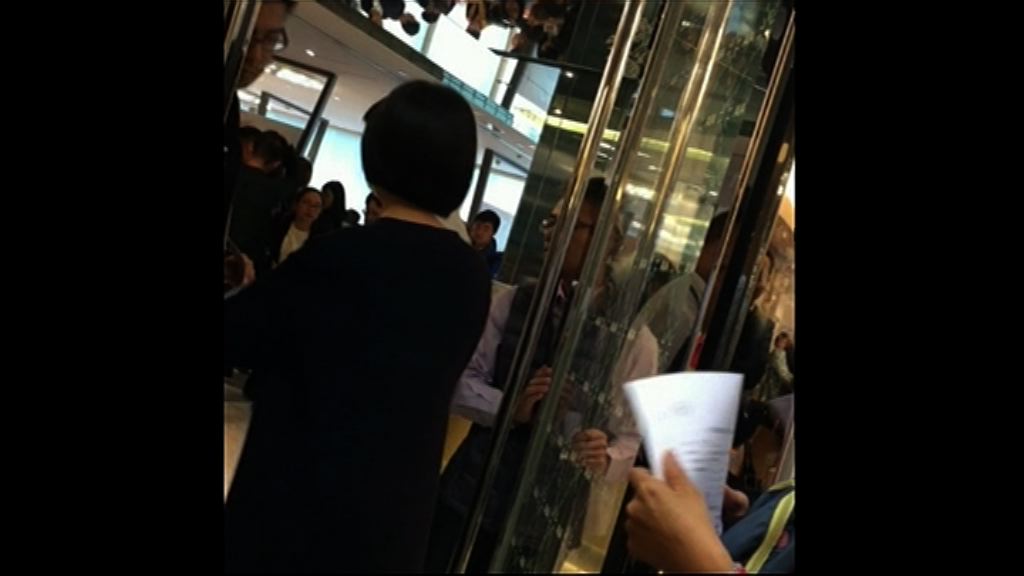 【傳受限制】部分保險公司服務中心逼滿投保內地客