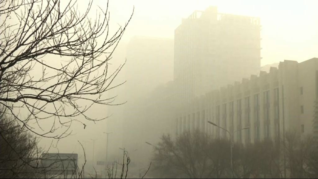 內地北方多處霧霾中迎新年