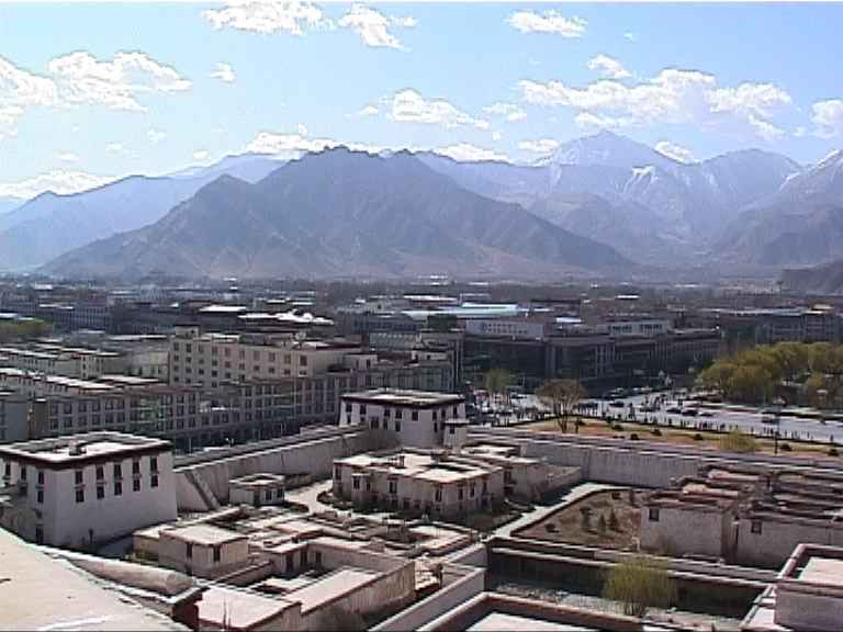 西藏白皮書批達賴集團分裂行徑