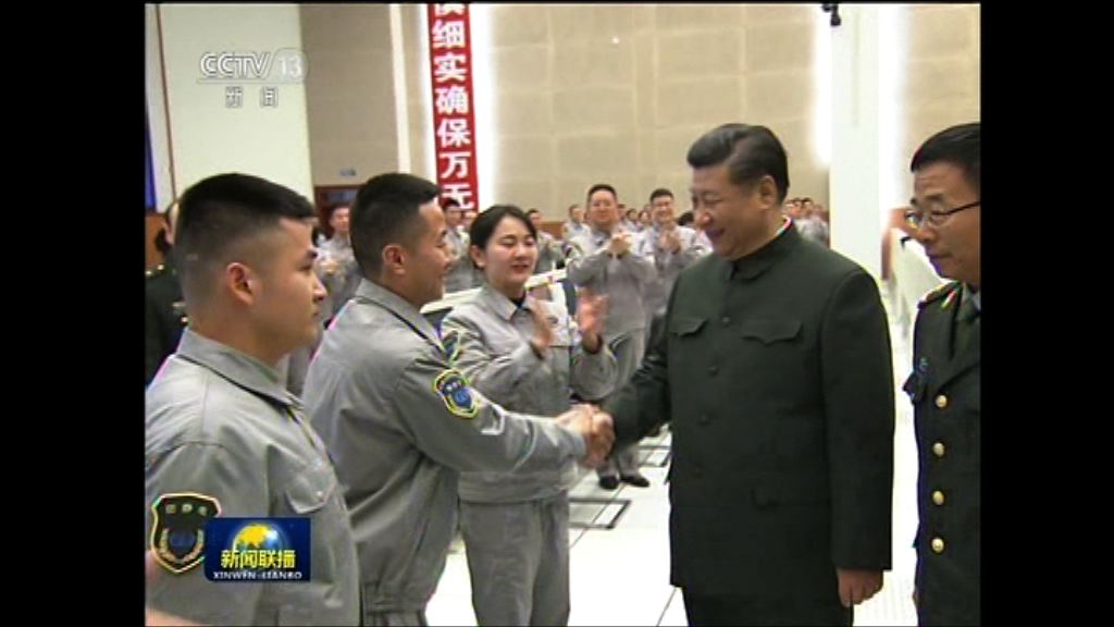 習近平趁春節來臨赴四川探望部隊