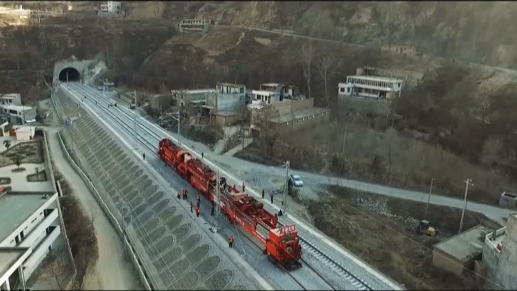 【走回頭路】內地谷基建投資救經濟