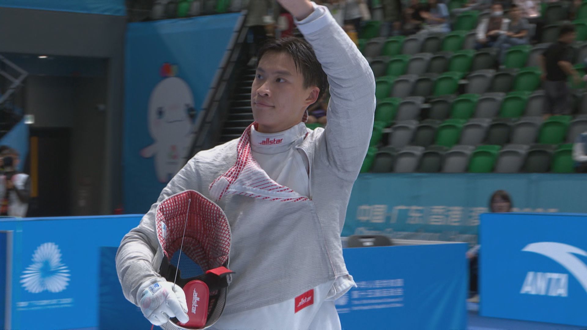 全運會男子佩劍　何思朗決賽7比15不敵山東魏振浩得銀牌