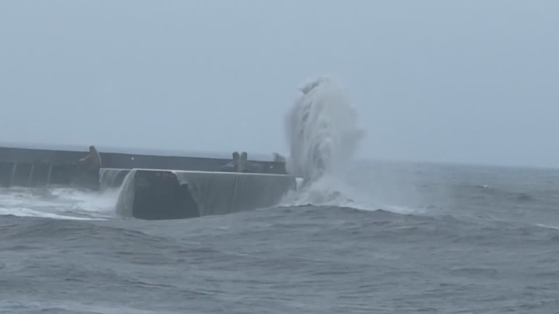 杜蘇芮今早在福建晉江沿海登陸 台灣南部多個縣市停班停課