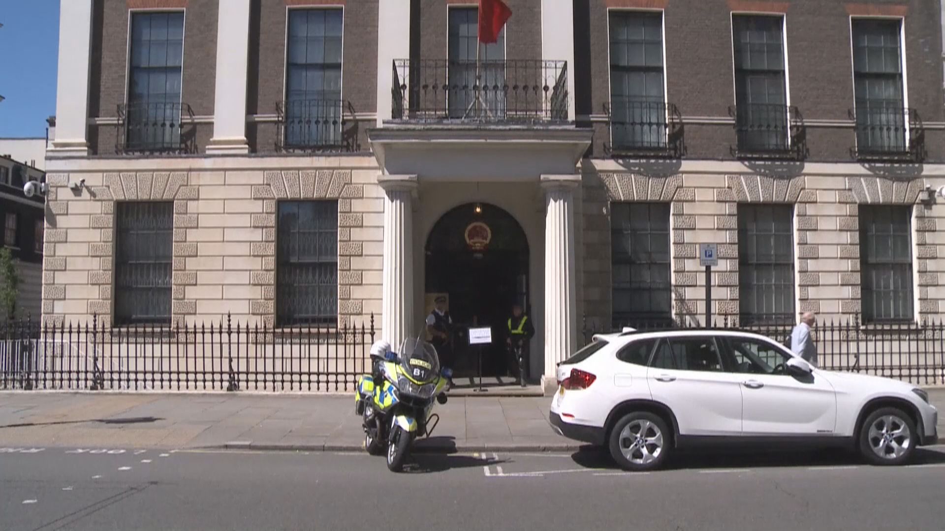 中國強烈不滿英方一再推遲駐英使館新館項目審批