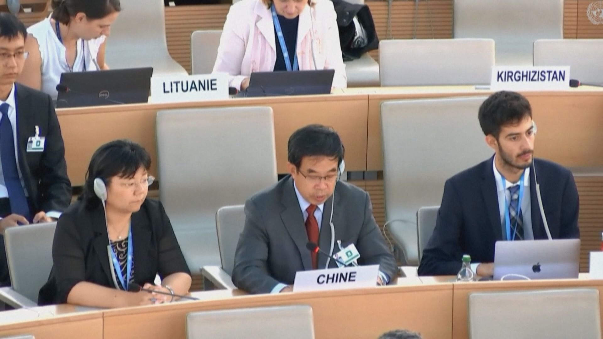 中國堅決駁斥某些國家妄評香港國安法