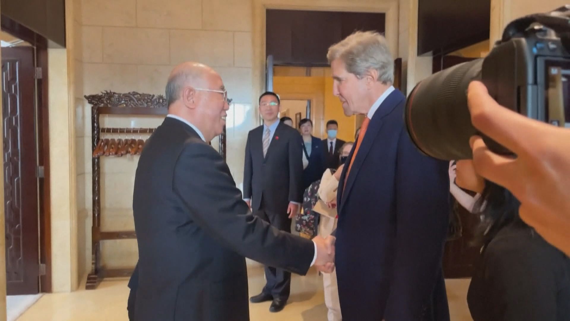 解振華與克里舉行視像會議 商討共同應對氣候變化挑戰