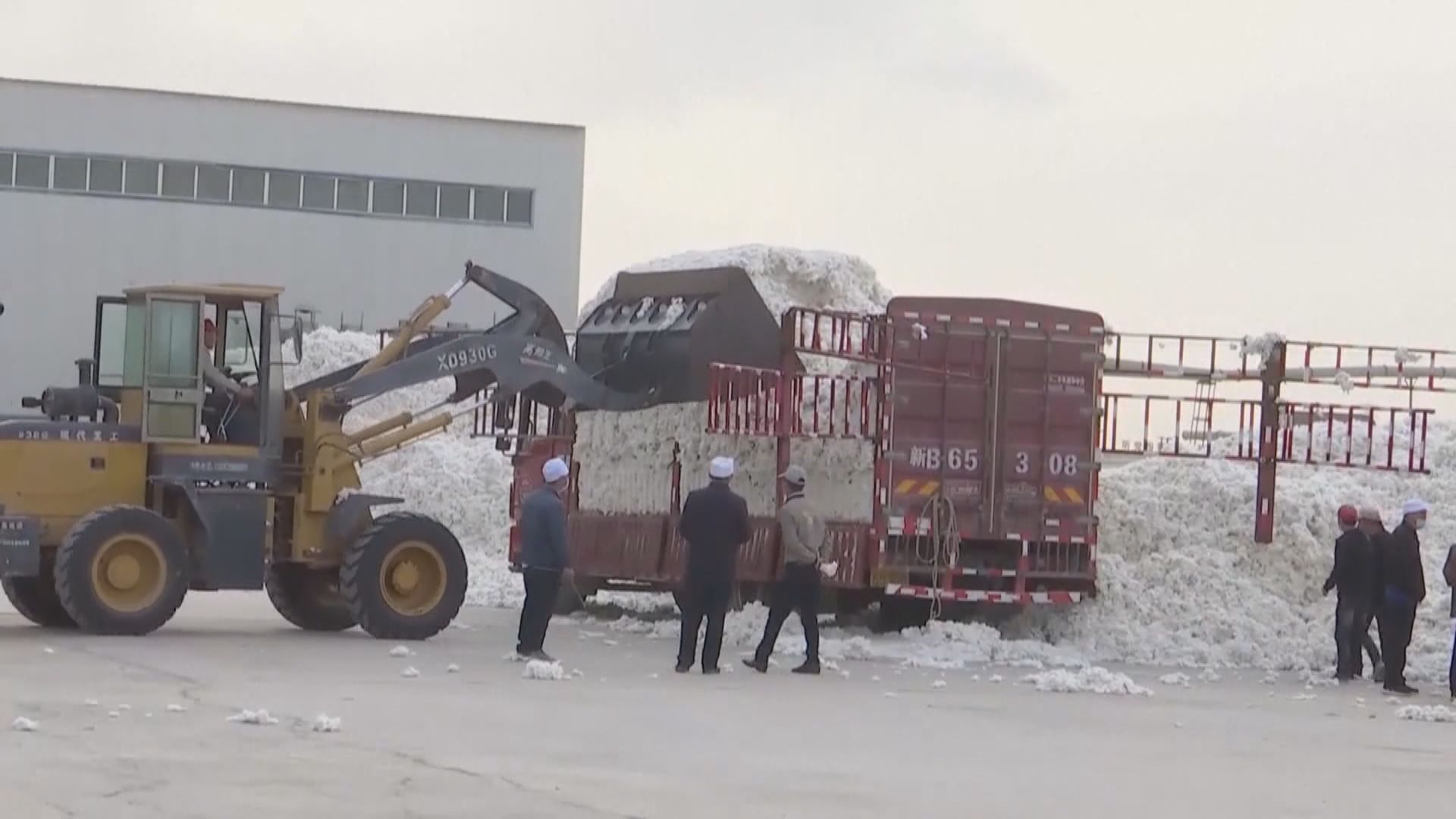 華爾街日報：美企內地供應商相繼辭退新疆工人