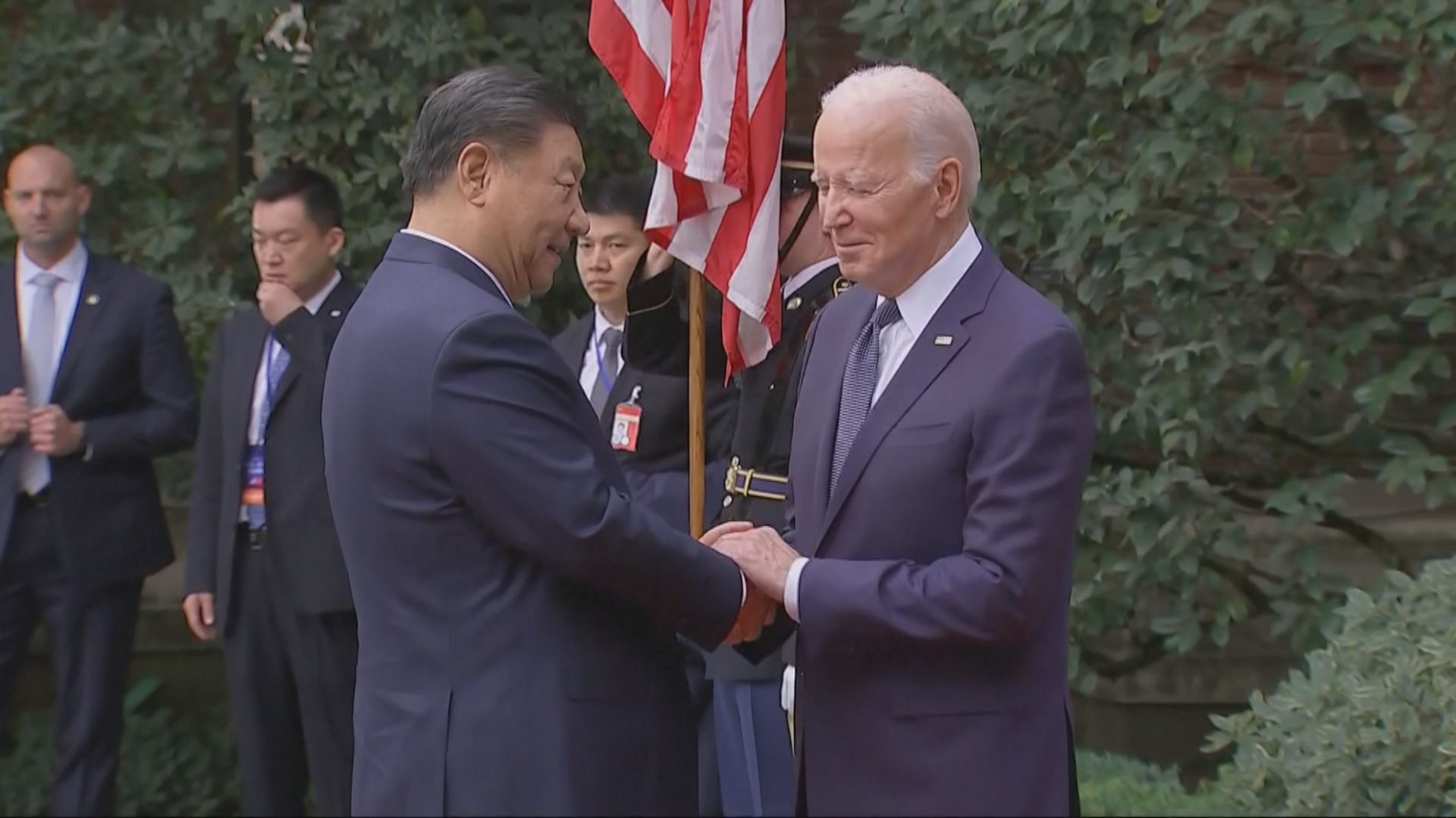 習近平拜登舉行中美元首會晤