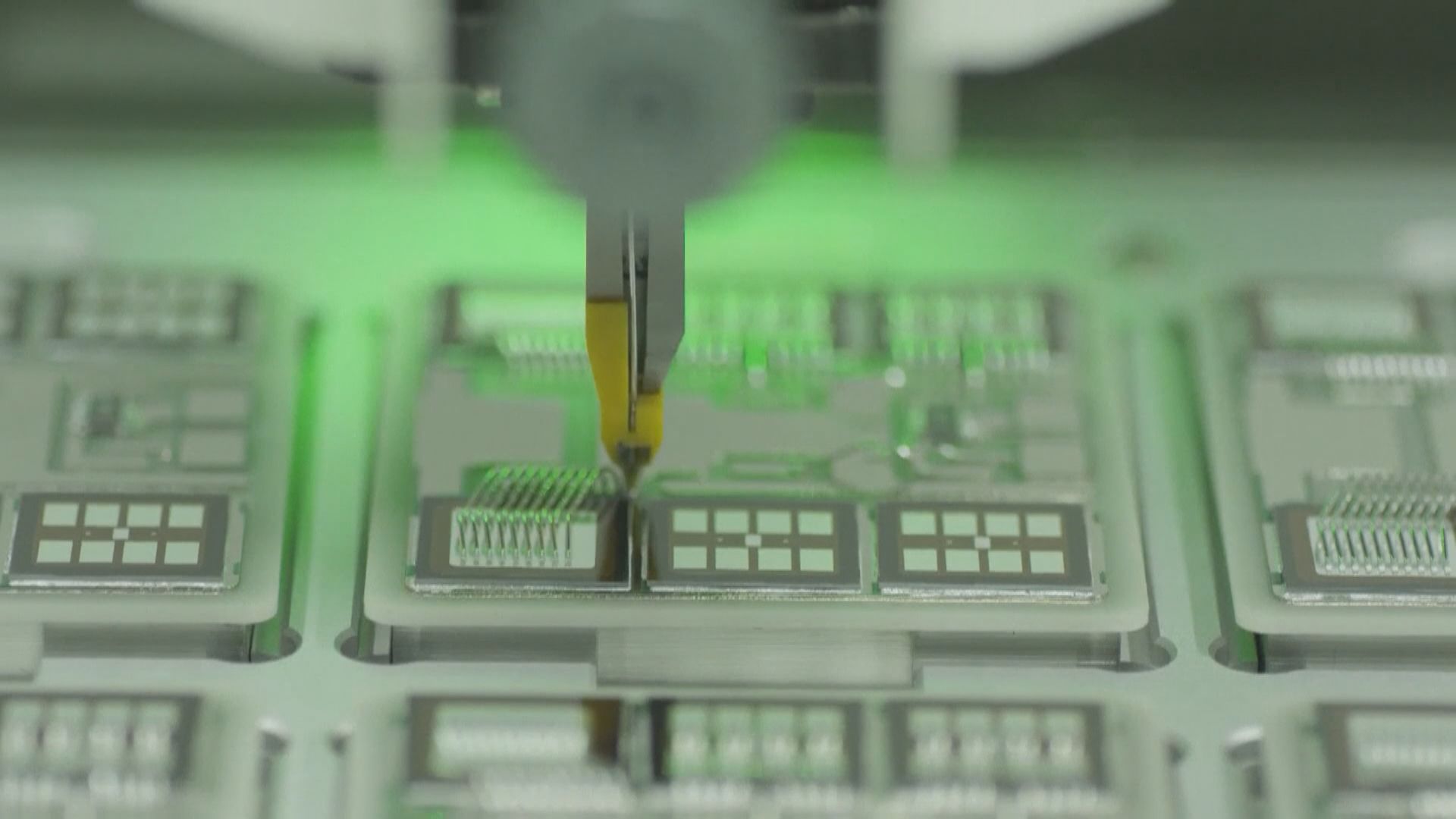 美國推遲加徵中國貨關稅至明年3月2日