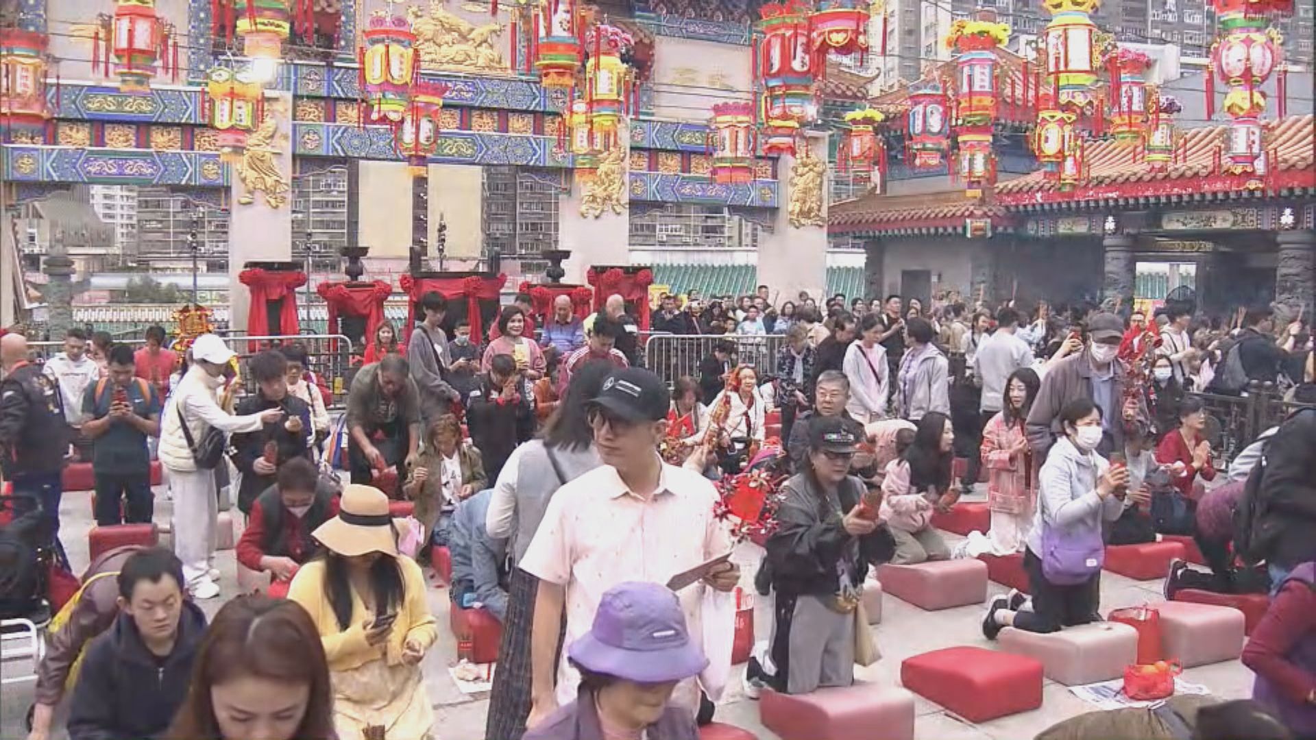 MV共賞｜年初一市民祈求新年順景